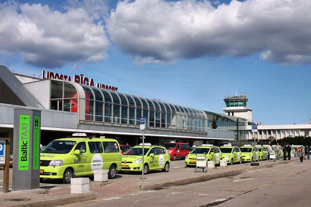 Рижский аэропорт будет утилизировать вещи пассажиров