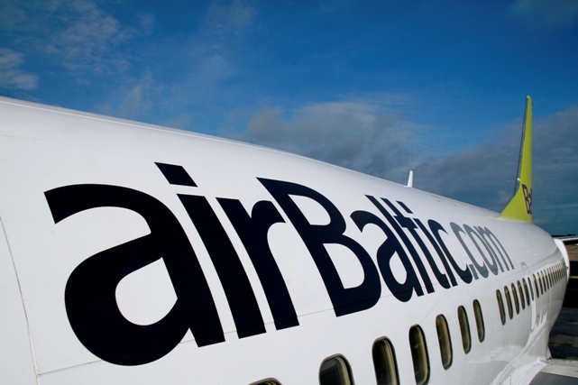 AirBaltic мотивирует пассажиров пользоваться интернет-сервисами