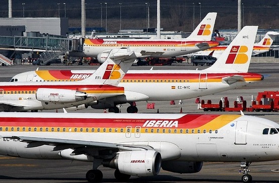 Испанская авиакомпания Iberia отменяет 9 апреля более 150 рейсов