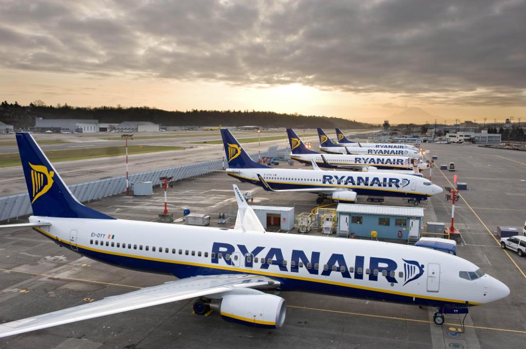 Ryanair меняет кресла и улучшает сервис