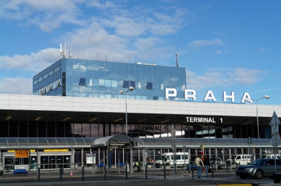 Пражский аэропорт назовут именем Вацлава Гавела