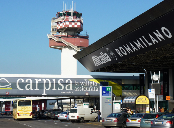 В итальянских аэропортах появятся боди-сканеры