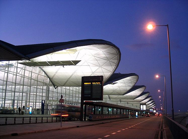 Международный аэропорт Сянгана признан лучшим в мире по итогам года